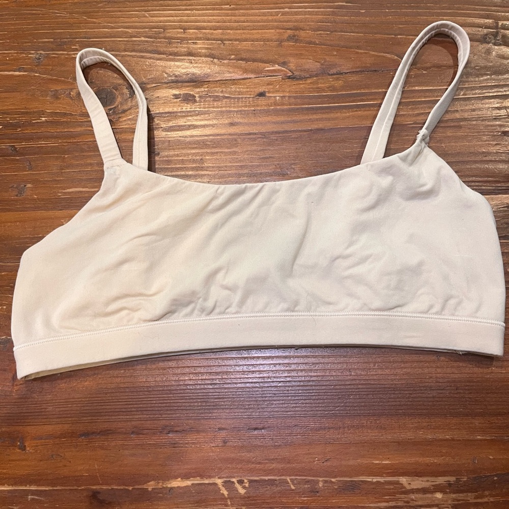 Skims scoop neck bra